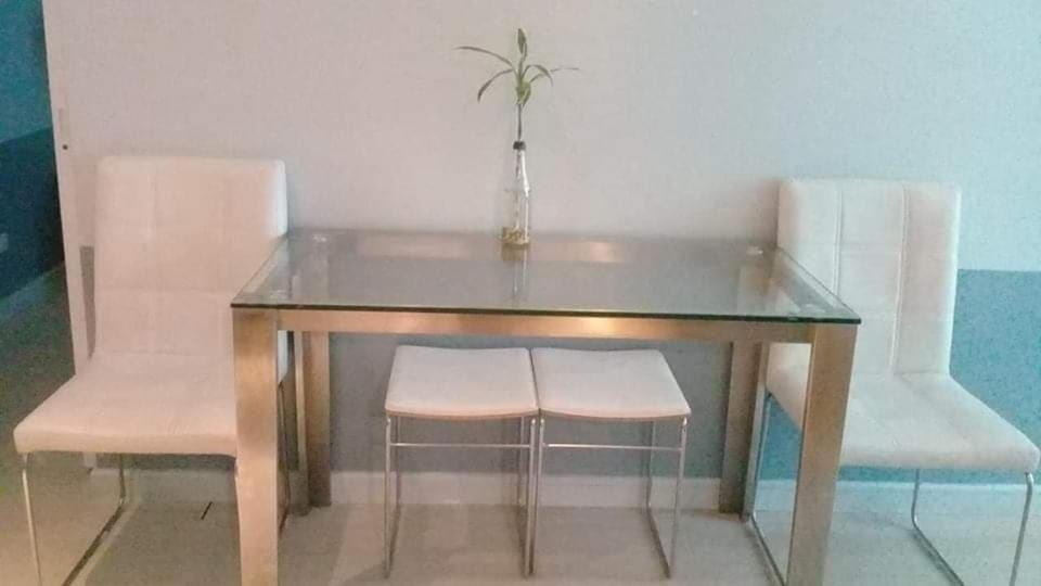 Azure C5 Man-Made Beach Balcony Multiple Units Manila Dış mekan fotoğraf
